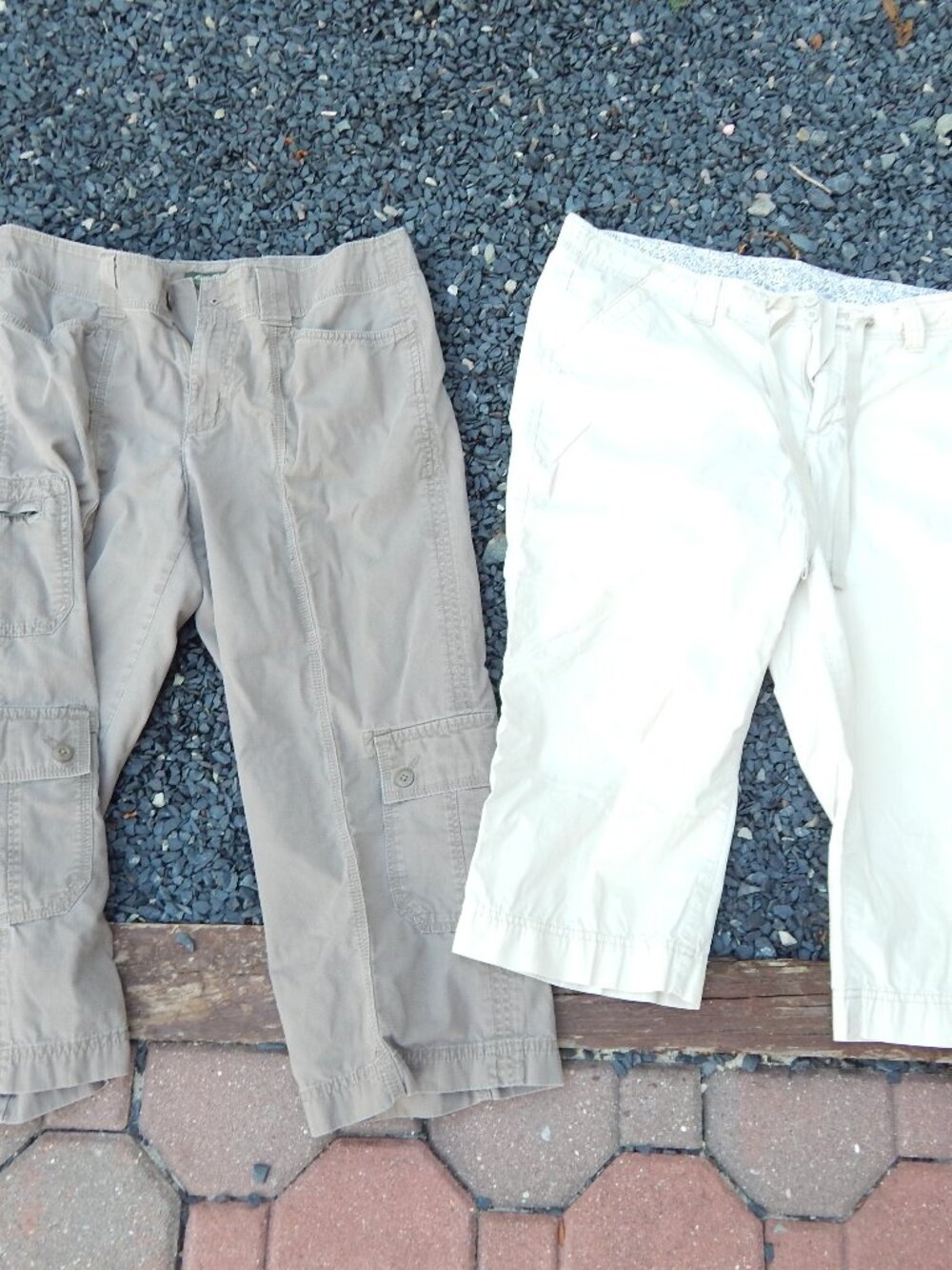 Eddie Bauer Capri Pants Size 10 2 Pairs